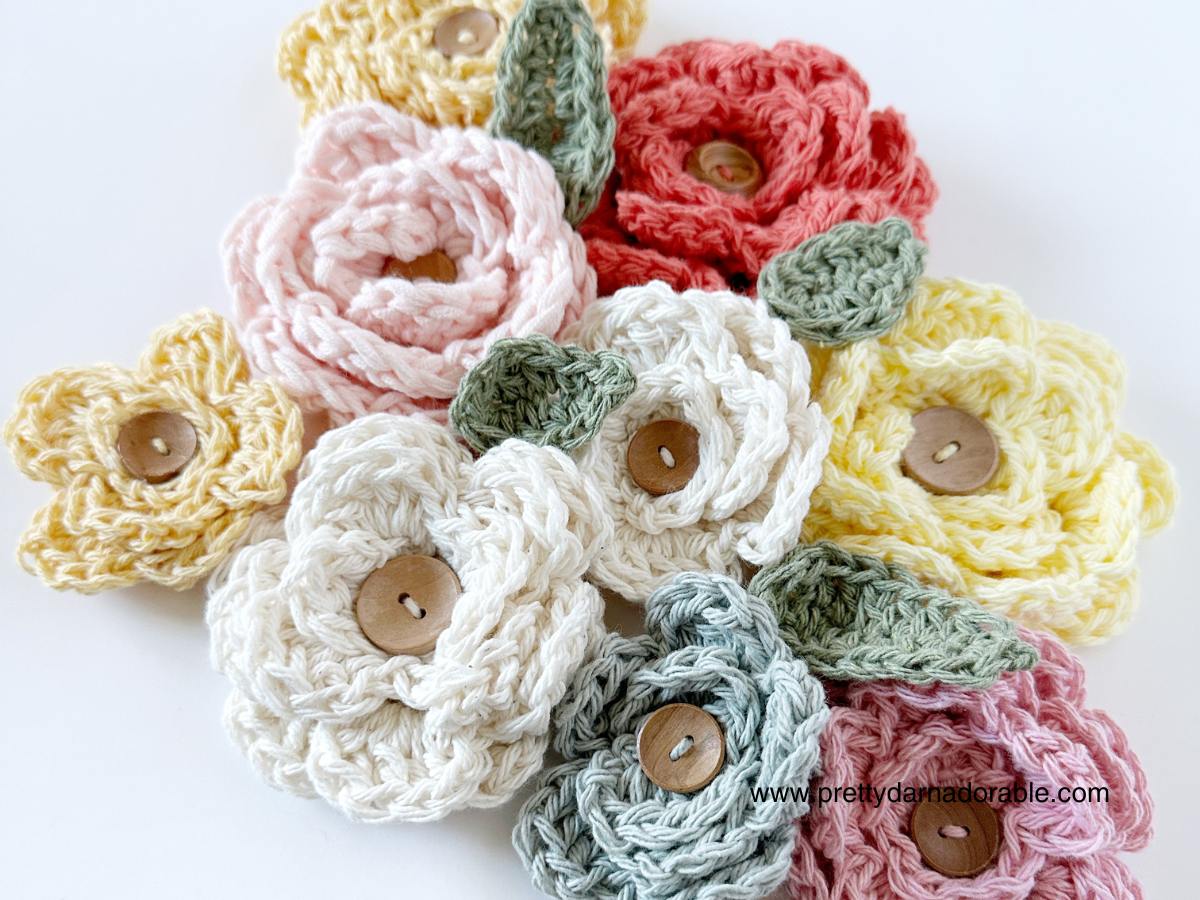 Free Crochet Rose Pattern (3 sizes) & Video Tutorial - Pretty Darn Adorable