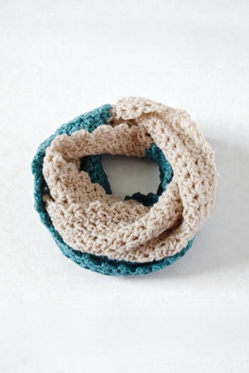 Beginner Crochet Neck Warmer